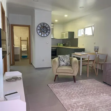 The Orange Tree - Frente By Live And *